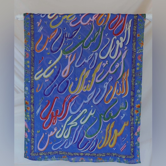 IN SEARCH OF BUYING VELA REMEMBRANCE GREEN/ BLUE SCARF - Picture 2 of 2